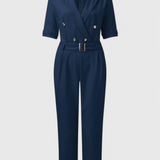 Vivienne Mono con Elegancia Sin Esfuerzo