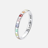 Anillo de plata esterlina con diseño de huella.