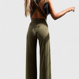 Ivana Mono de Pierna Ancha con Espalda Cruzada