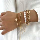 Conjunto de Pulseras con Charm de Perlas Doradas