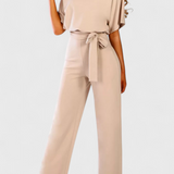 Evie Mono Chic de Silueta Fluida