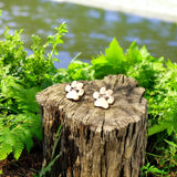 Pendientes hipoalergénicos con diseño de huellas de patas