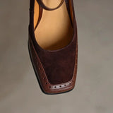 Tacones de Elegancia Terrosa