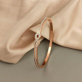 Bracciale Rigido Infinity con Cristalli Unici