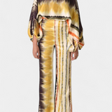 Sybella Conjunto de Dos Piezas con Hombros Descubiertos y Pantalones Amplios Estampados