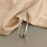 Bracciale Rigido Infinity con Cristalli Unici
