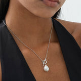 Collana Raffinata con Perla Dorata