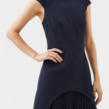 Karen Vestido Mini con Cuello Alto y Detalle Plisado