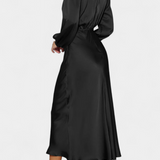 Cecila Vestido Maxi con Cuello Alto y Detalle Floral