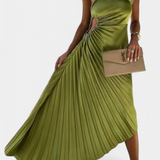 Leire Vestido de Cóctel Asimétrico con Aplique Floral y Falda Plisada