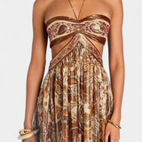 Tasha Vestido Maxi Halter con Espalda Descubierta y Detalles Huecos