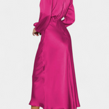 Cecila Vestido Maxi con Cuello Alto y Detalle Floral