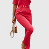 Vivienne Mono con Elegancia Sin Esfuerzo