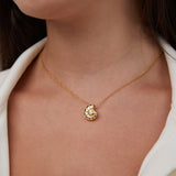 Collana con Ciondolo a Forma di Conchiglia in Cristallo