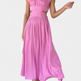 Jocelyn Conjunto Largo Minimalista con Escote Alto y Abertura Lateral